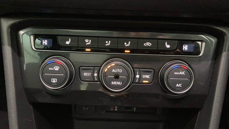 Volkswagen Tiguan 2.0 TSi 180 4Motion SEL 5dr DSG Petrol Estate